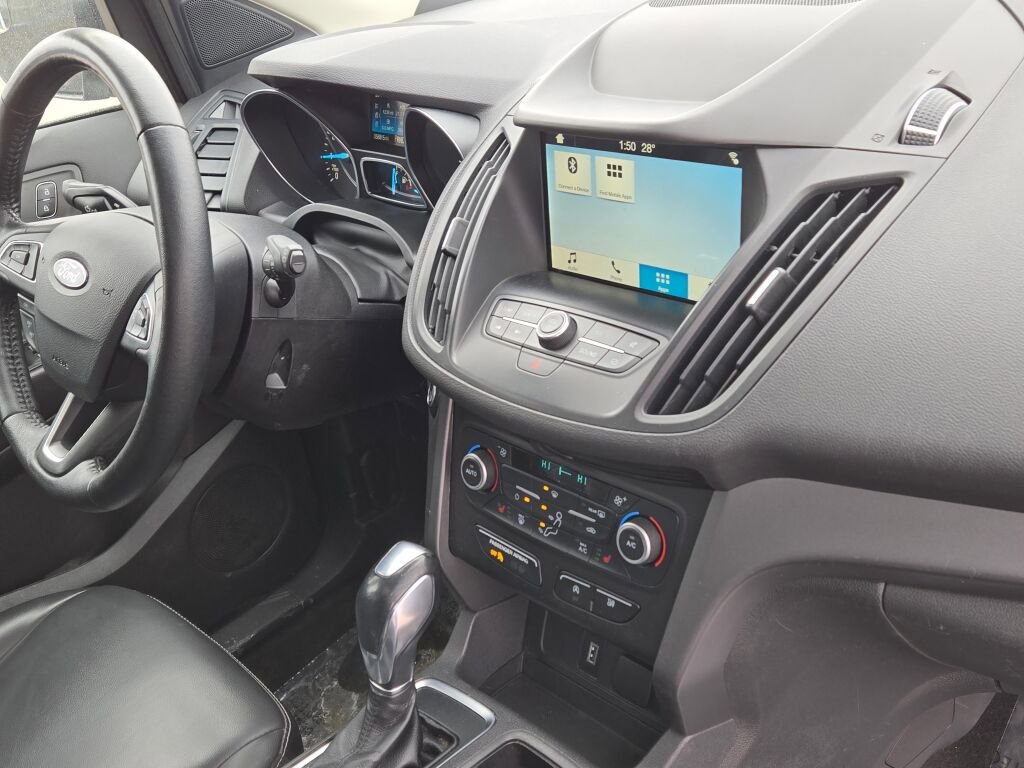 Used 2019 Ford Escape SEL image 7