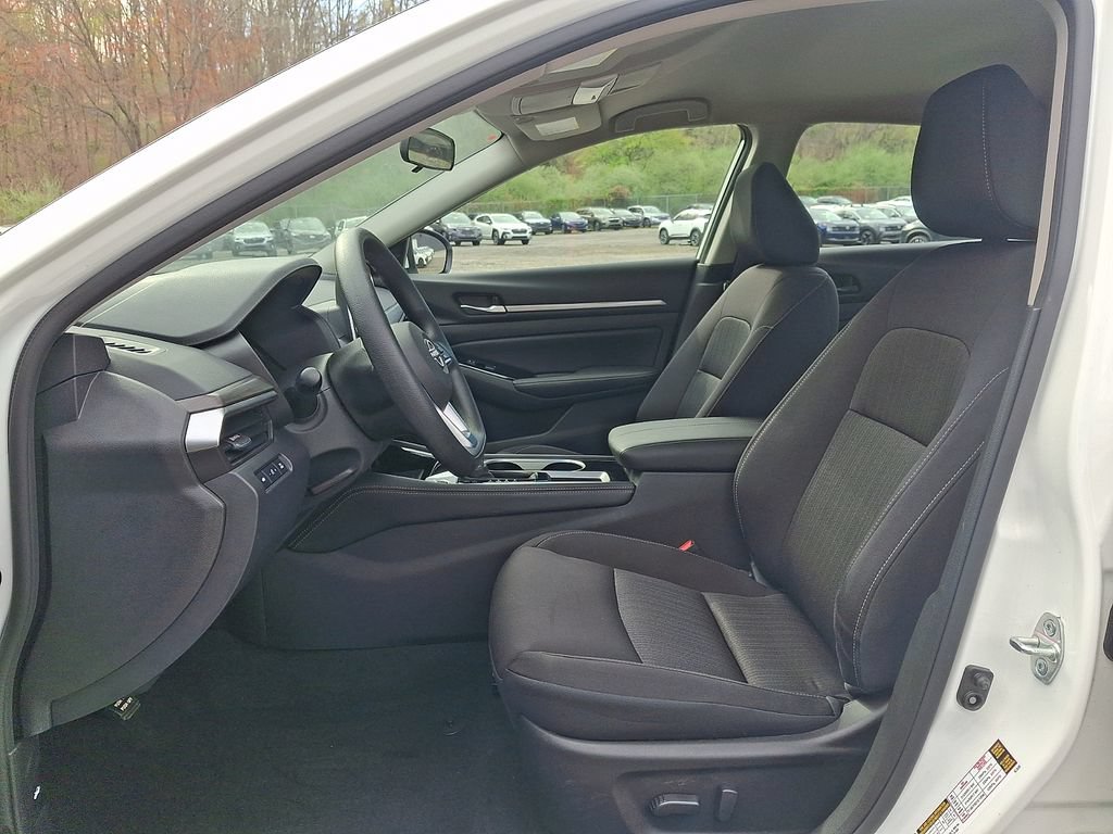 Certified 2023 Nissan Altima 2.5 SV FWD image 14