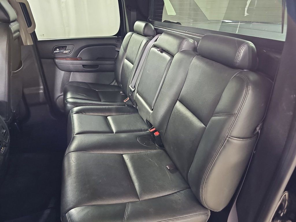 Used 2012 Chevrolet Avalanche LTZ image 20