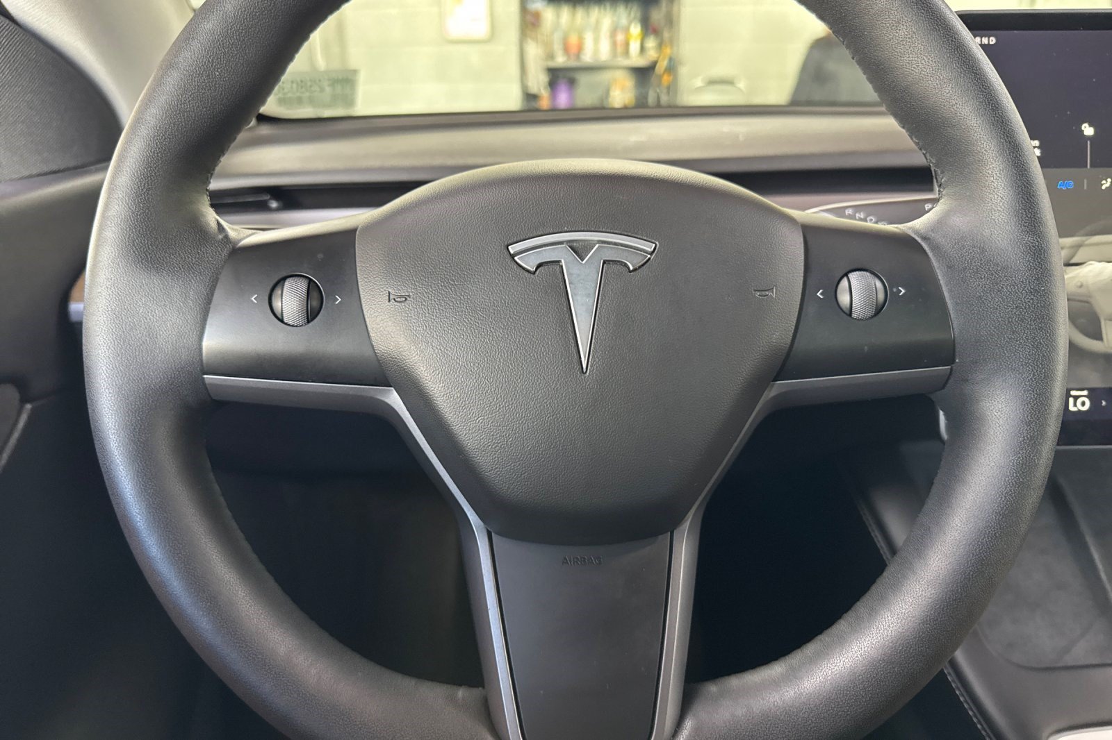 Used 2021 Tesla Model Y Long Range AWD/4WD image 10