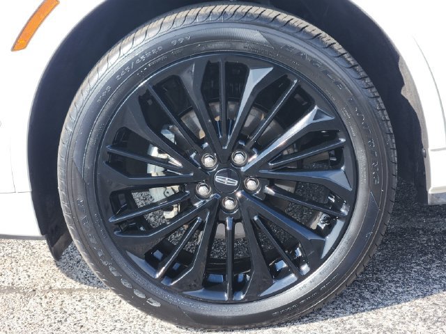 Used 2023 Lincoln Corsair Reserve w/ Equipment Group 202A AWD/4WD image 9