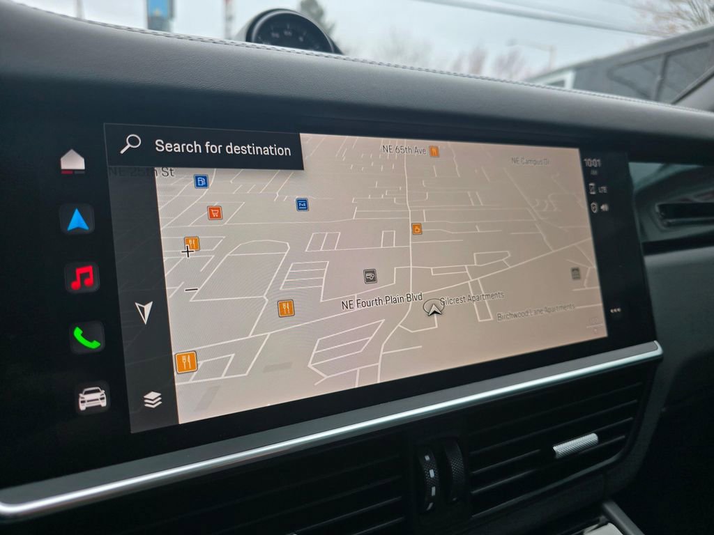 Used 2022 Porsche Cayenne E-Hybrid image 30