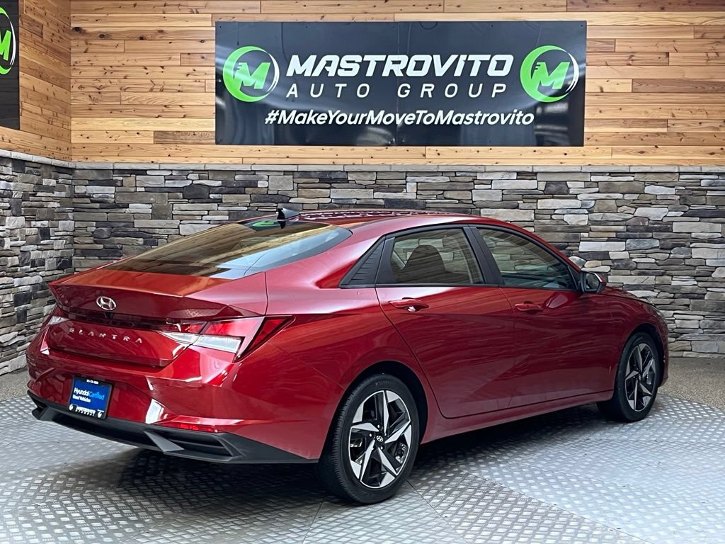 Used 2023 Hyundai Elantra SEL w/ Convenience Package FWD image 25