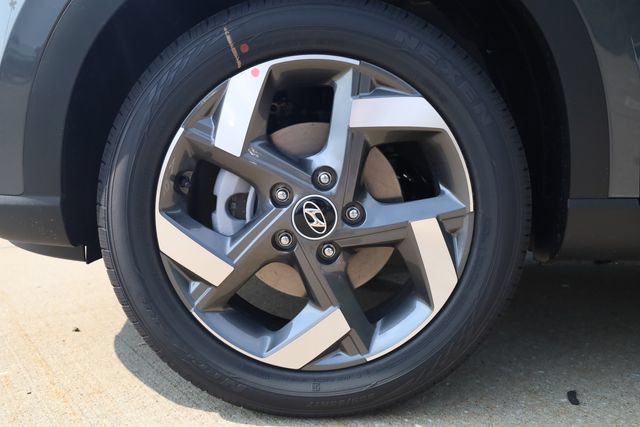 New 2026 Hyundai Venue SEL FWD image 8
