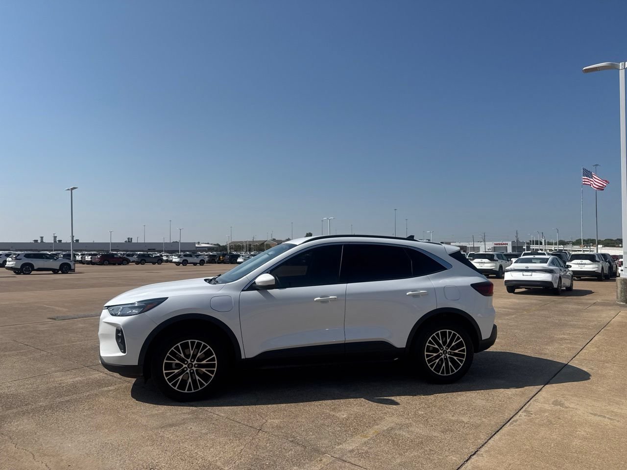 Used 2023 Ford Escape SE FWD image 11