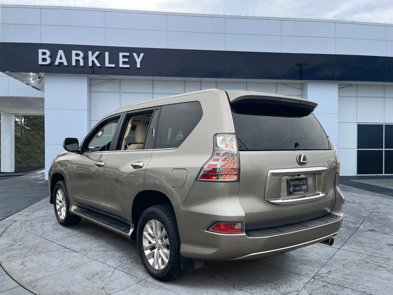 Used 2022 Lexus GX 460 Premium image 5