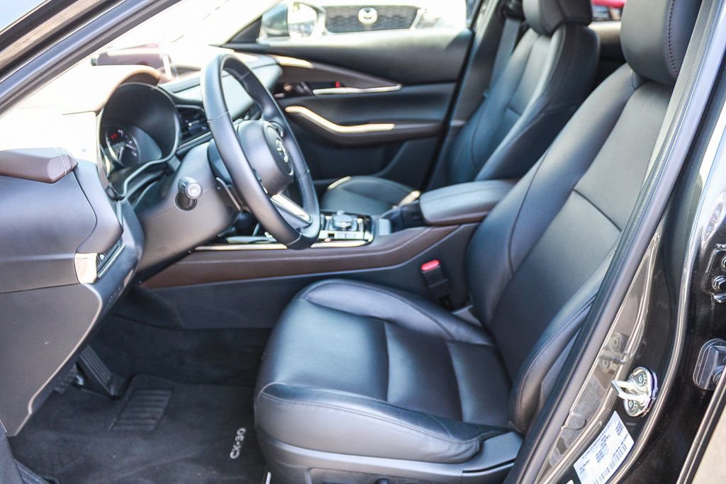 Certified 2025 MAZDA CX-30 AWD 2.5 S w/ Premium Package image 17