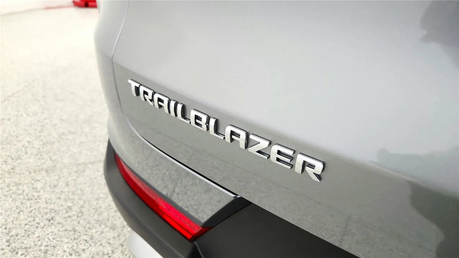 Used 2026 Chevrolet TrailBlazer LT FWD image 17