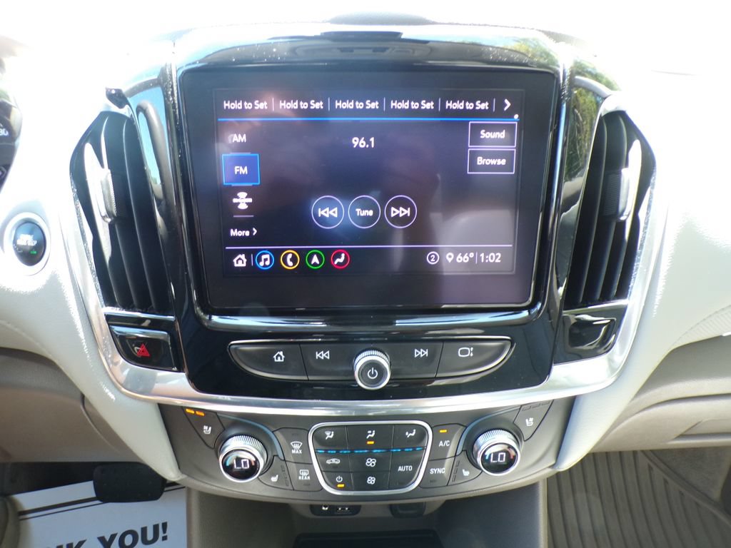 Used 2020 Chevrolet Traverse Premier AWD/4WD image 26