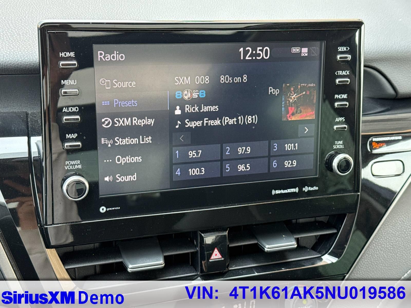 Used 2022 Toyota Camry XSE FWD image 26