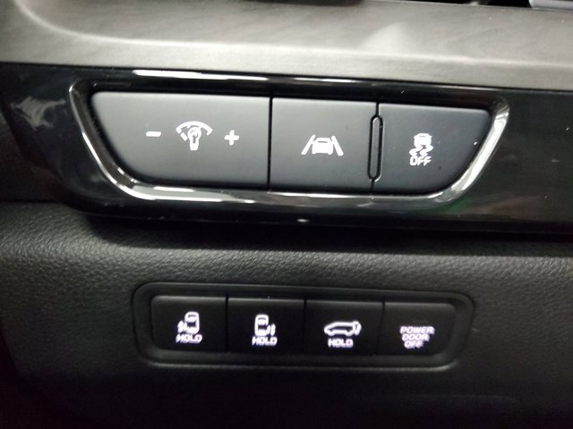 Certified 2022 Kia Carnival SX w/ Paint Protection Package image 30