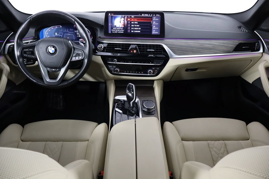 Used 2023 BMW 530i xDrive w/ Premium Package AWD/4WD image 13