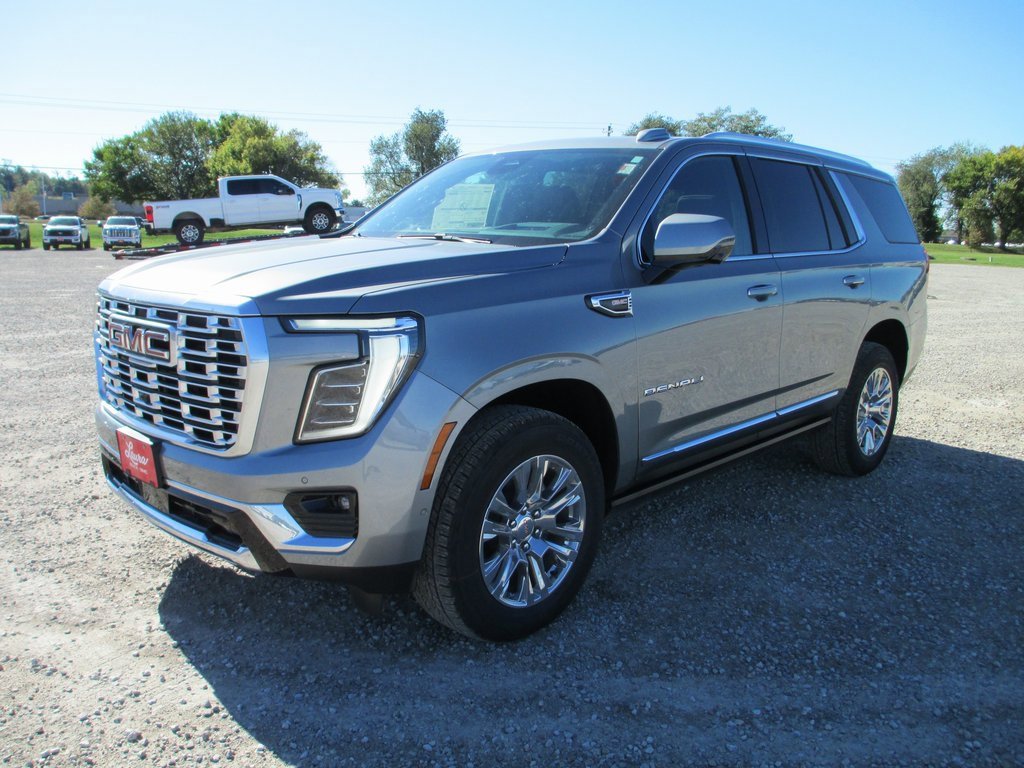 New 2026 GMC Yukon Denali w/ Sun & Power Step Package image 6