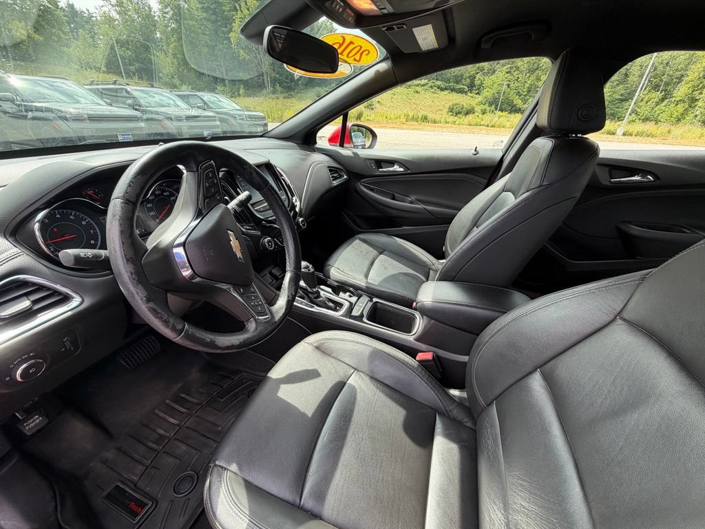 Used 2016 Chevrolet Cruze Premier w/ RS Package FWD image 6
