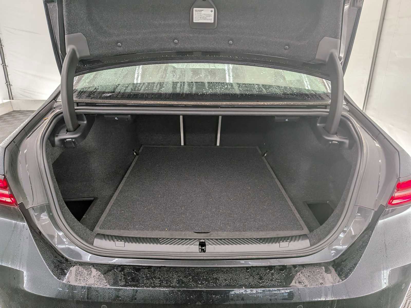 Used 2024 BMW 530i 530i w/ Premium Package image 34