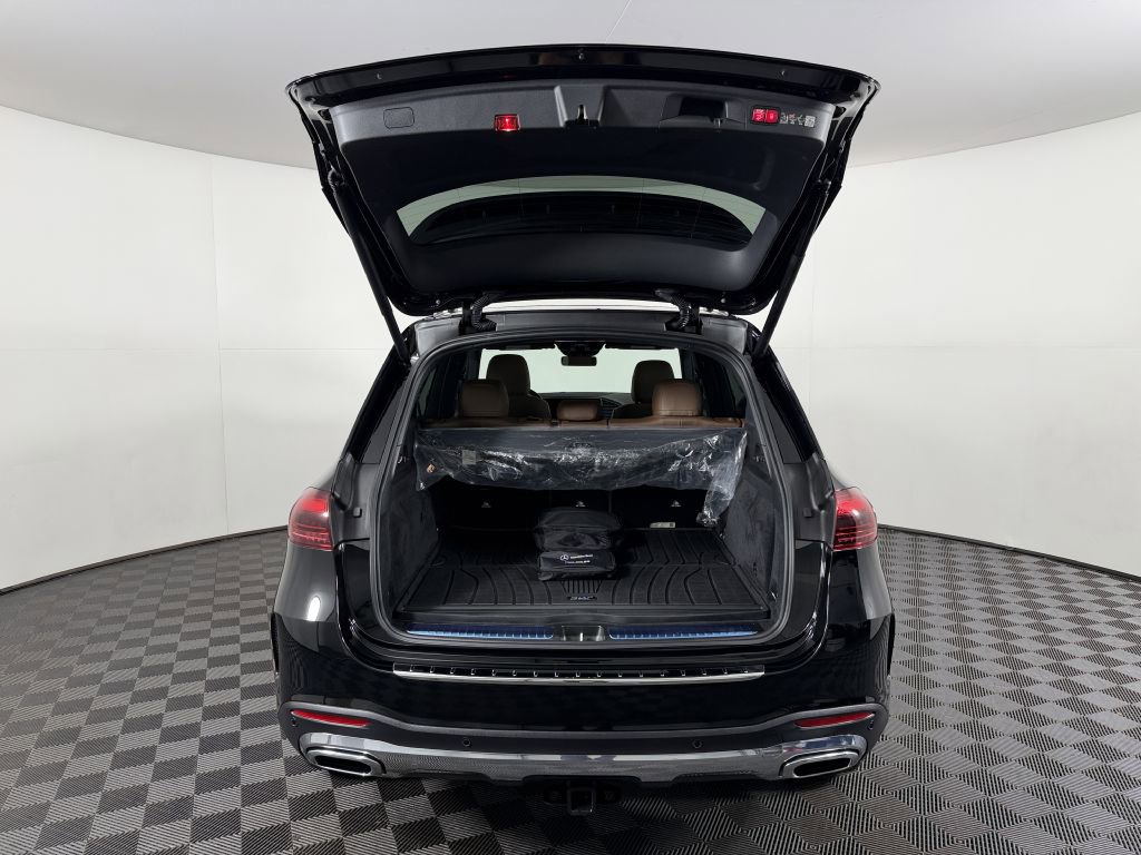 Used 2025 Mercedes-Benz GLE 450e 4MATIC image 8