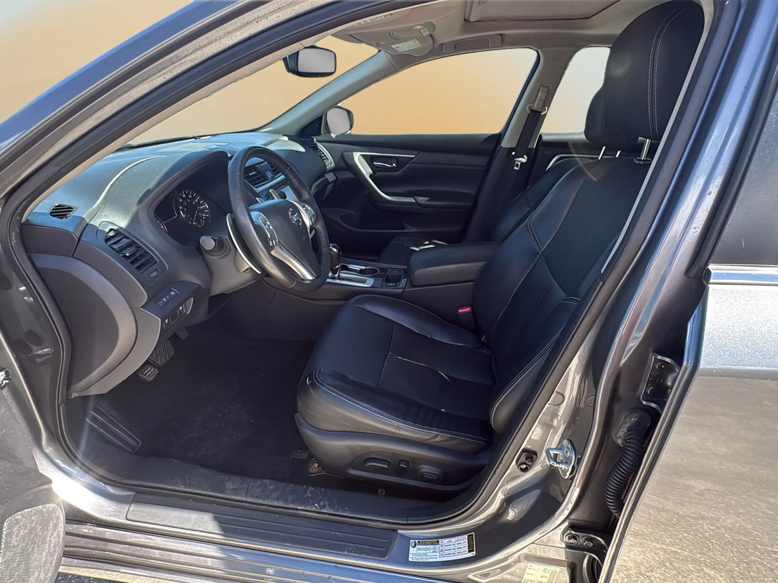 Used 2016 Nissan Altima 3.5 SL FWD image 23