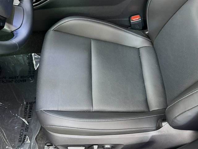 Used 2025 Toyota Prius XLE image 19