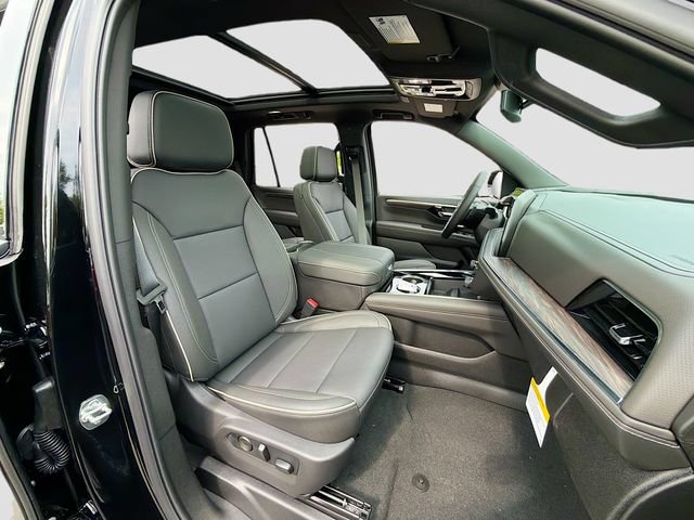 New 2026 Chevrolet Tahoe Premier w/ Sun And Tow Package AWD/4WD image 32