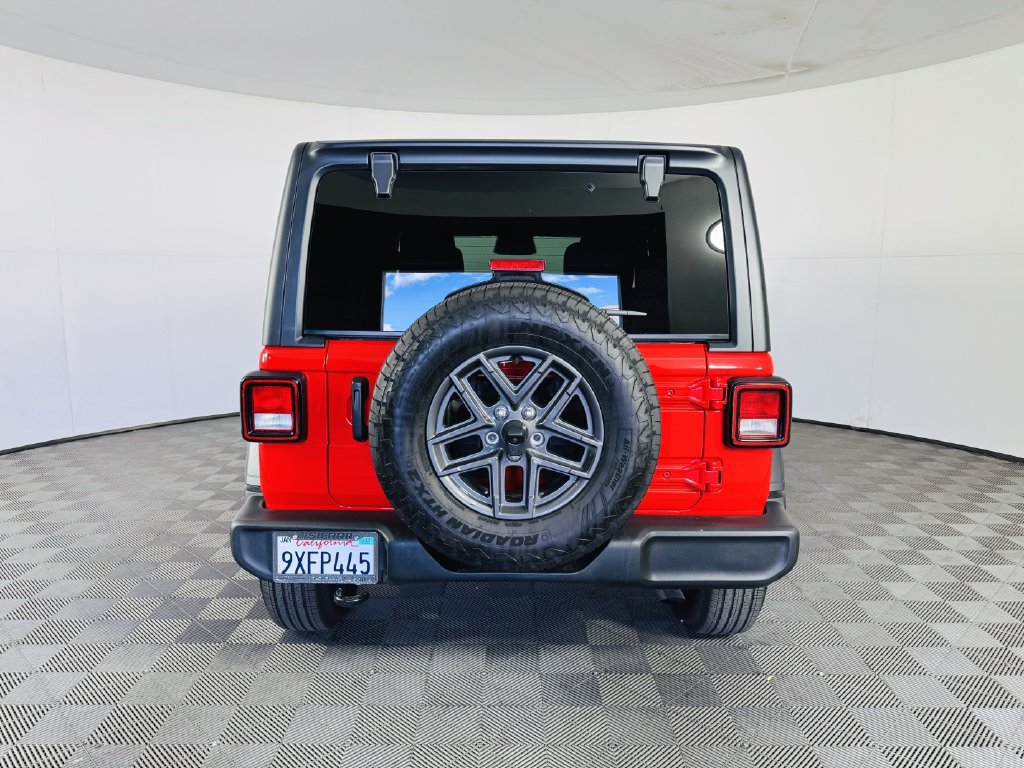 Used 2026 Jeep Wrangler Unlimited Sport AWD/4WD image 21