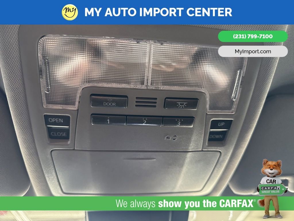 Used 2019 Toyota Highlander Limited AWD/4WD image 24