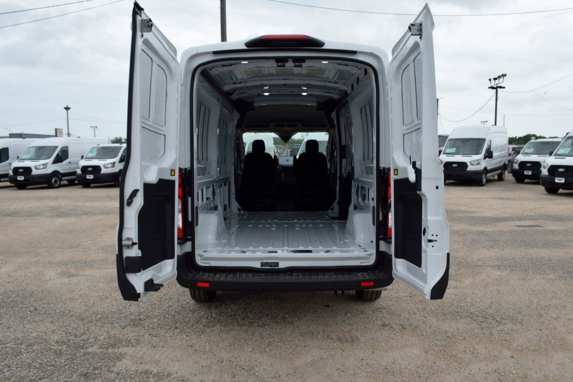 New 2026 Ford Transit 150 148 Medium Roof AWD image 20