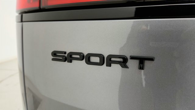 Used 2025 Land Rover Range Rover Sport Dynamic SE AWD/4WD image 33