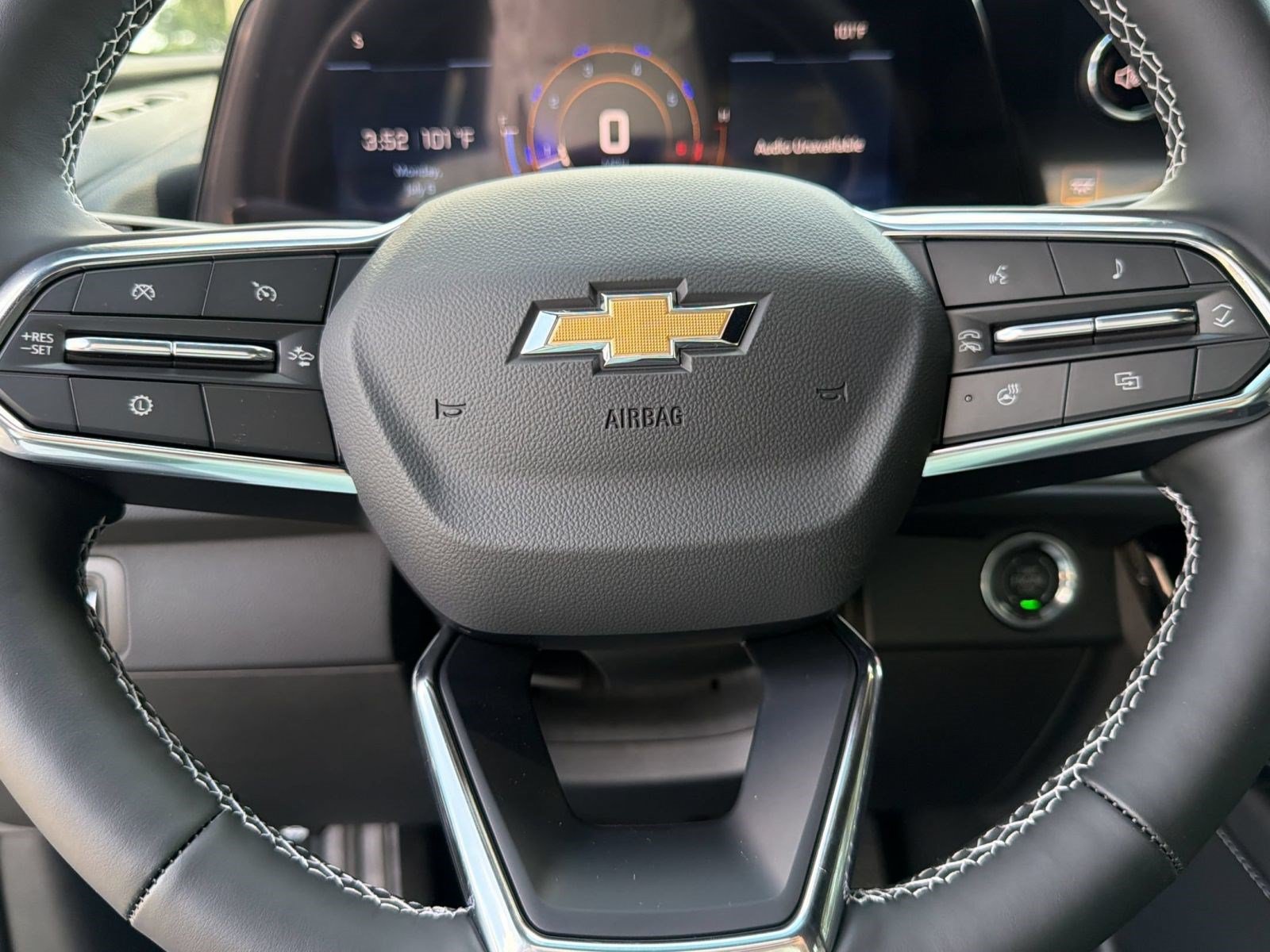 New 2026 Chevrolet Traverse LT FWD image 11