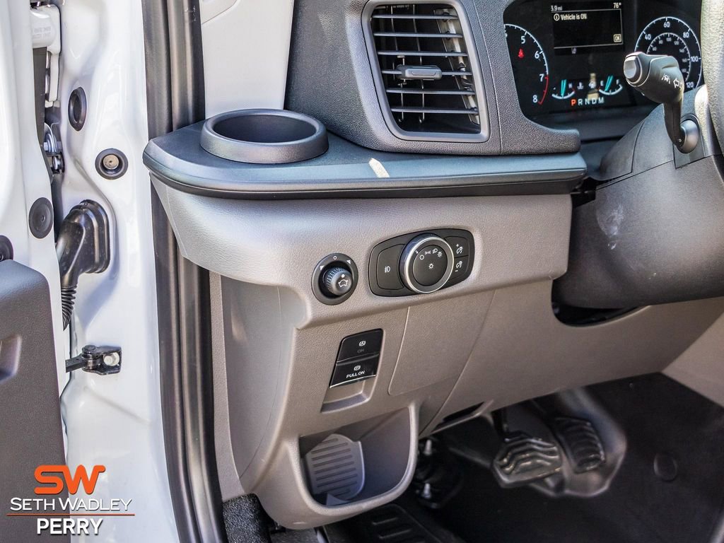 New 2025 Ford Transit 250 148 Medium Roof image 20