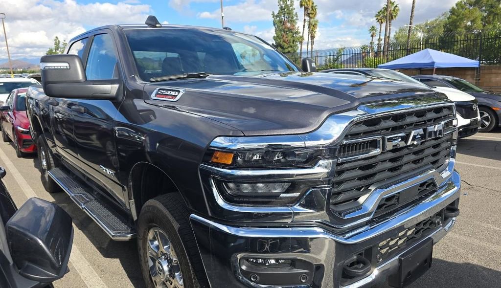 Used 2025 RAM 2500 Big Horn AWD/4WD image 2
