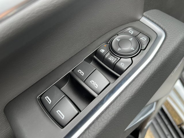 New 2026 GMC Sierra 3500 Denali w/ Denali Reserve Package image 10