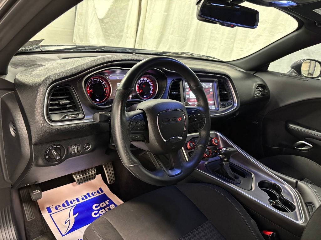 Used 2018 Dodge Challenger Scat Pack RWD image 15