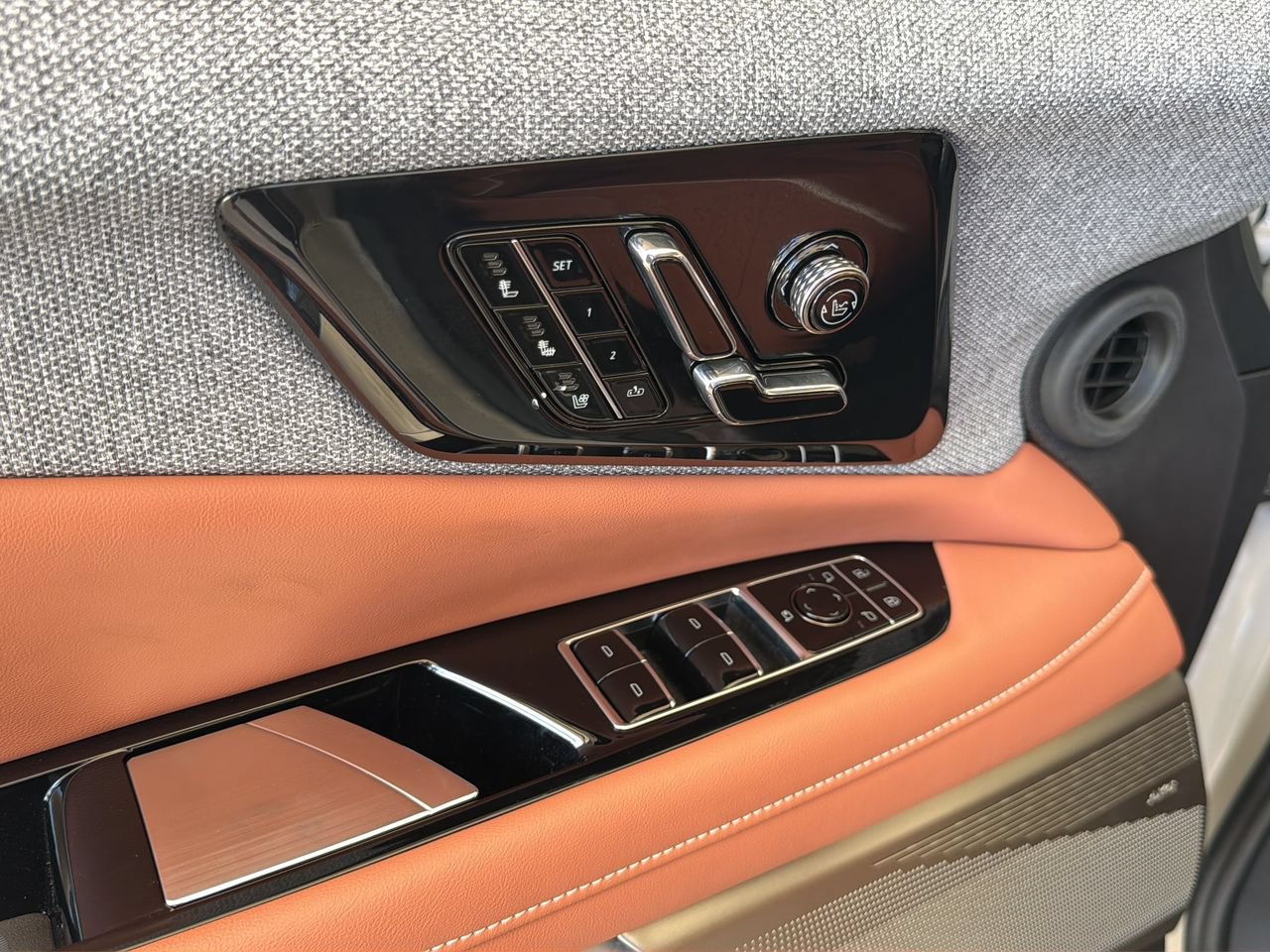 New 2027 Cadillac Optiq Premium Luxury RWD image 11
