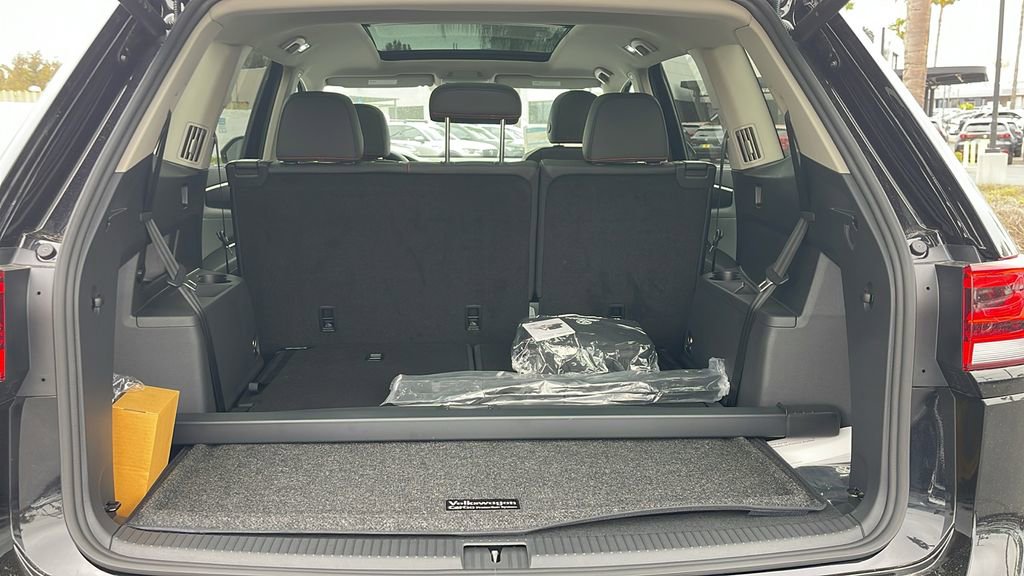 New 2025 Volkswagen Atlas Peak Edition SE AWD/4WD image 31