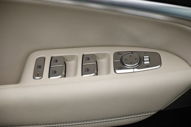 Used 2026 Genesis G70 2.5T image 16