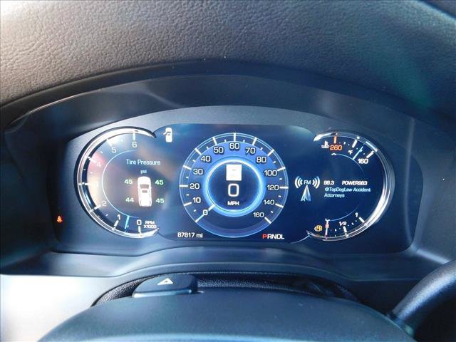 Used 2020 Cadillac Escalade 2WD image 17