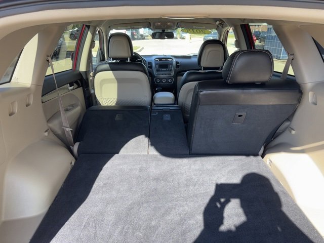 Used 2015 Kia Sorento LX image 29