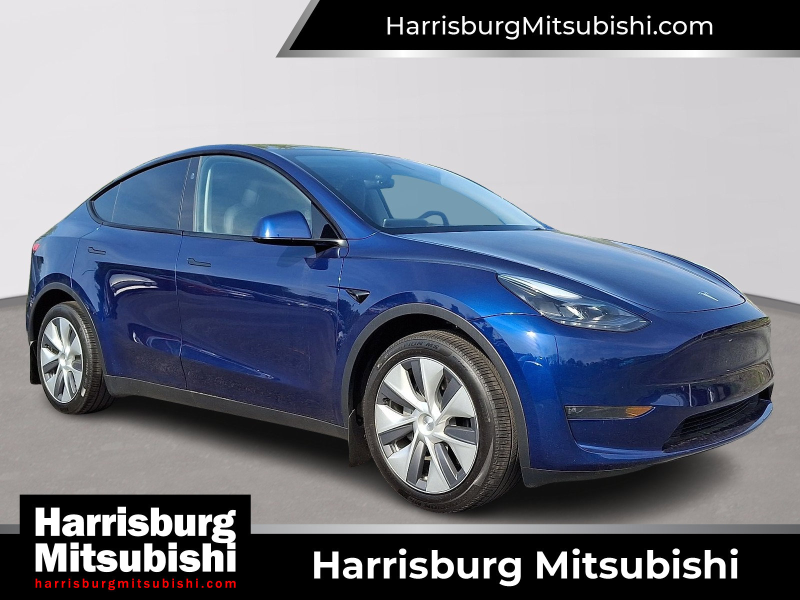 Used 2023 Tesla Model Y Long Range AWD/4WD image 1