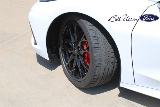 Used 2025 Chevrolet Corvette Stingray Coupe w/ 1LT RWD image 9