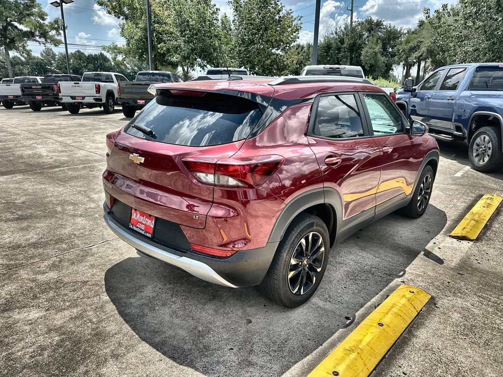 Used 2023 Chevrolet TrailBlazer LT w/ Convenience Package AWD/4WD image 11