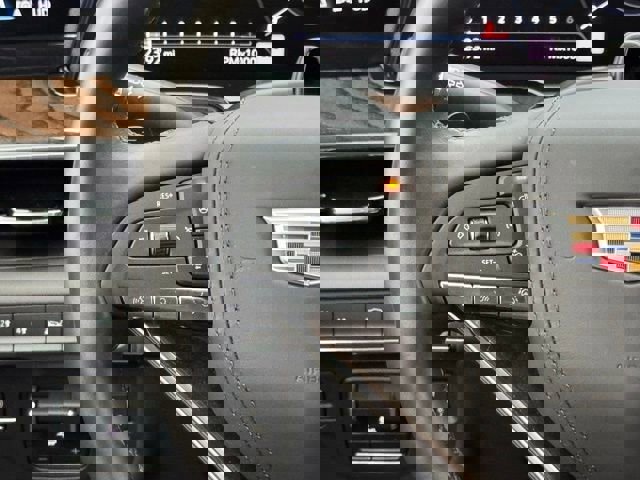 Certified 2024 Cadillac Escalade Sport Platinum w/ LPO, ONYX Package image 24