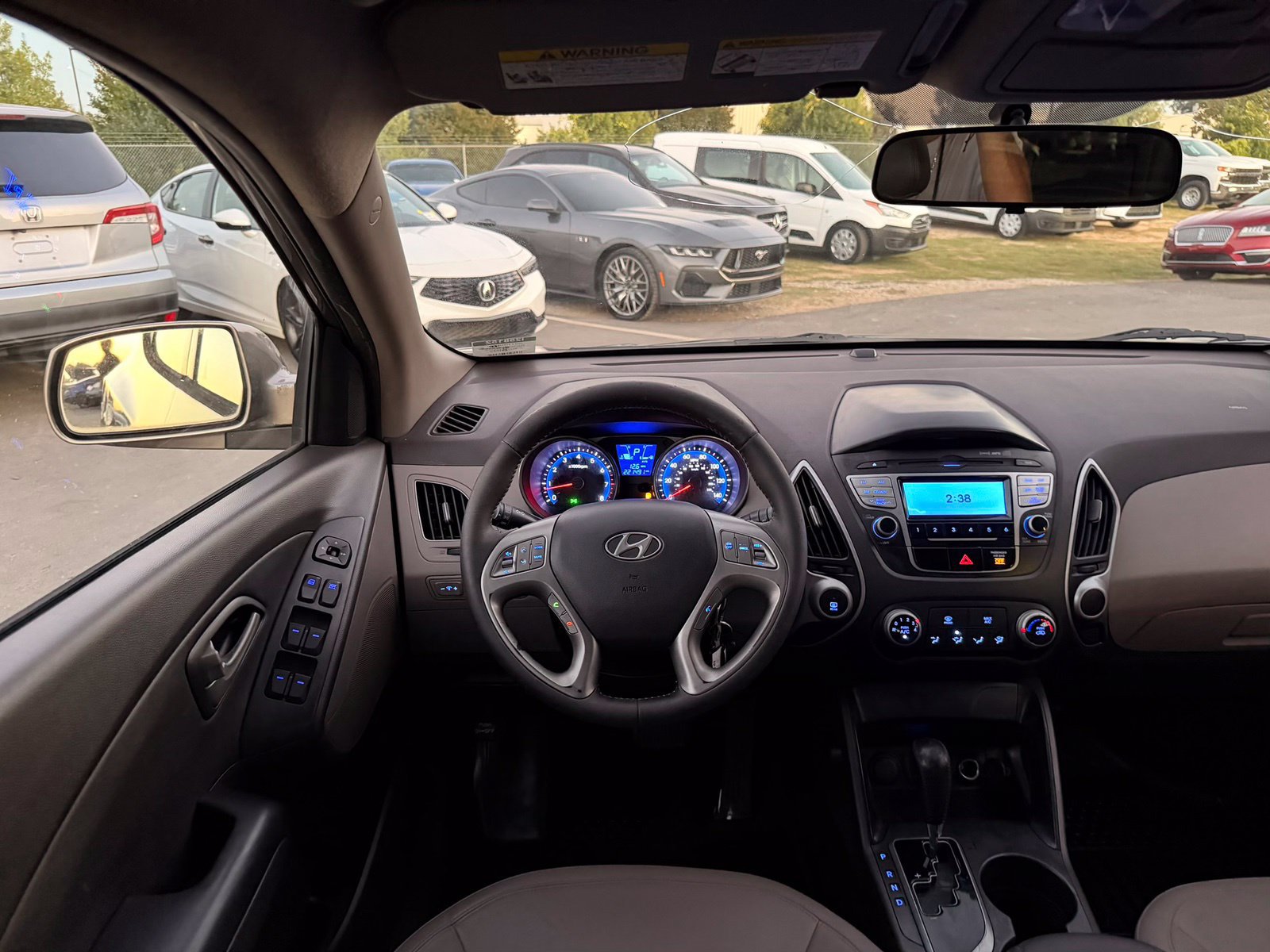 Used 2011 Hyundai Tucson GLS FWD image 29