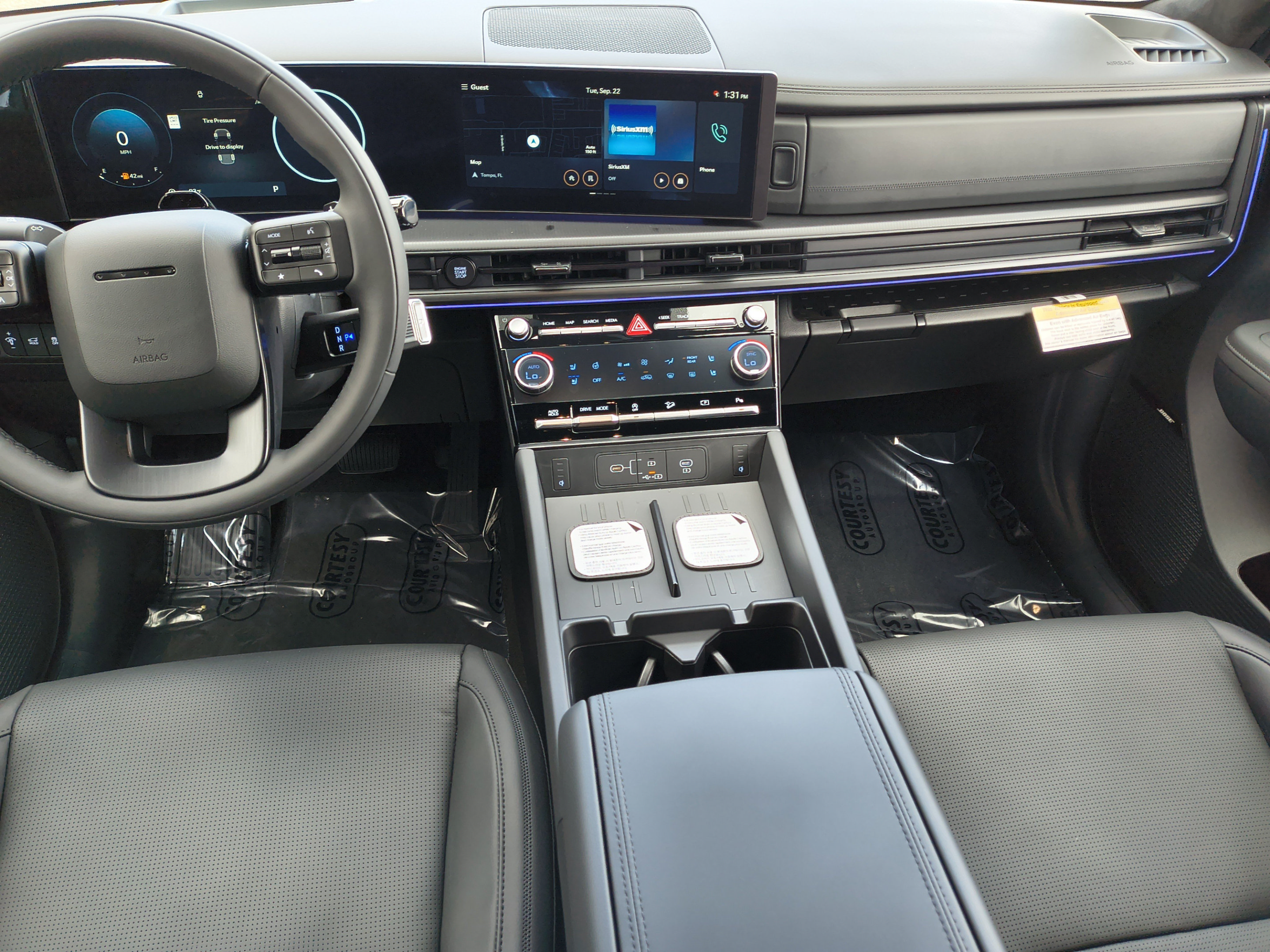 New 2027 Hyundai Santa Fe Calligraphy FWD image 11