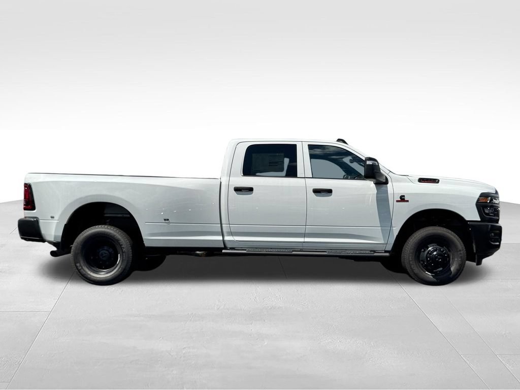 New 2026 RAM 3500 Tradesman AWD/4WD image 8