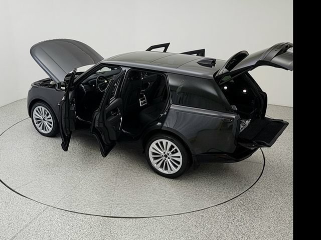 New 2026 Land Rover Range Rover SE AWD/4WD image 40