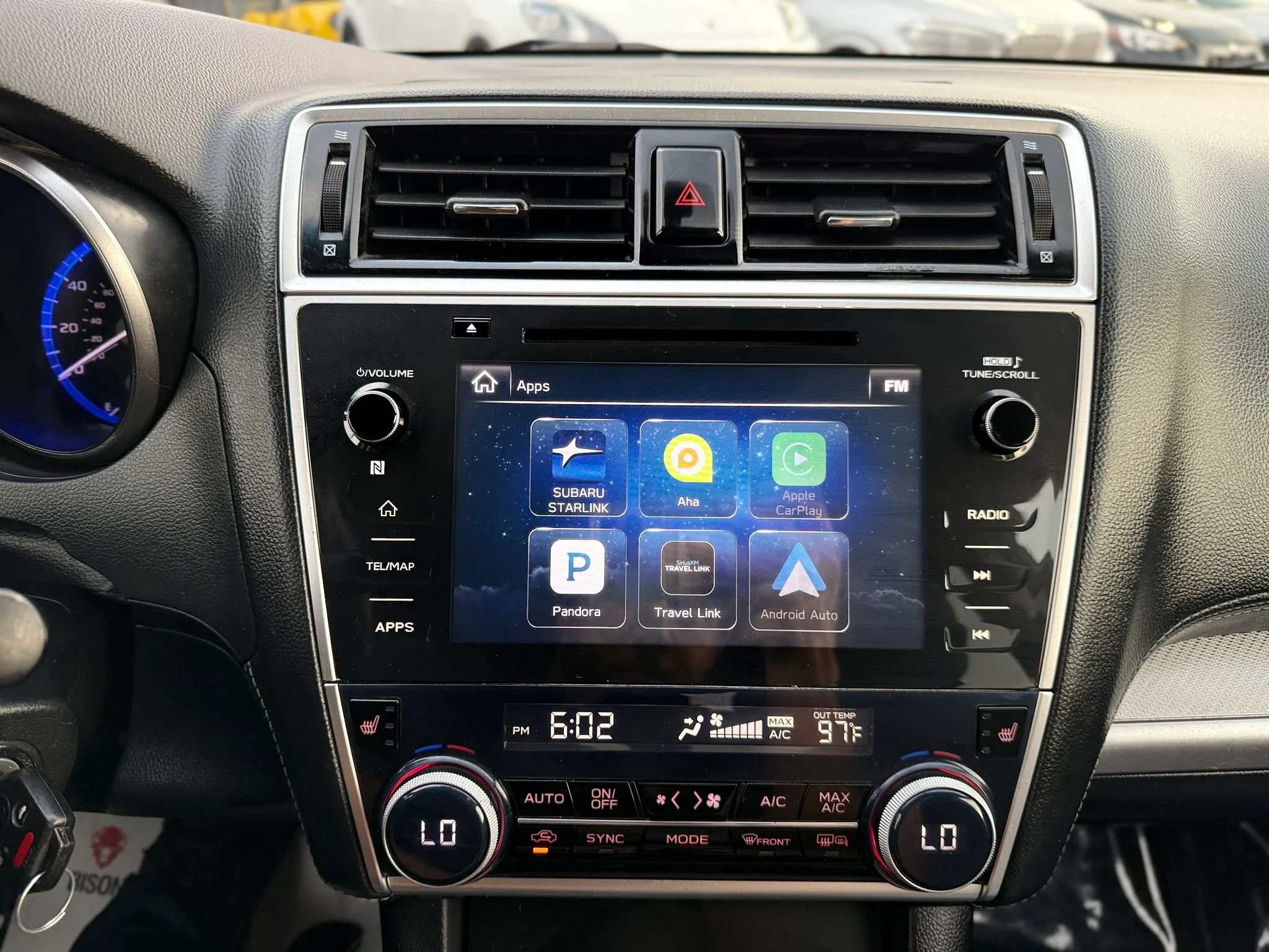 Used 2018 Subaru Outback 2.5i Premium AWD/4WD image 35