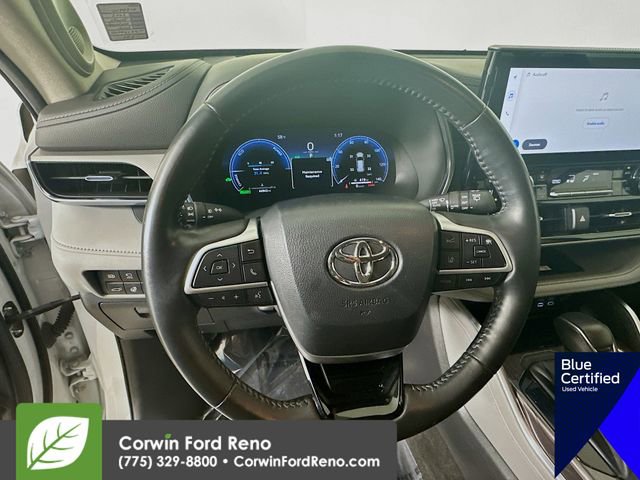 Used 2023 Toyota Highlander Platinum image 14