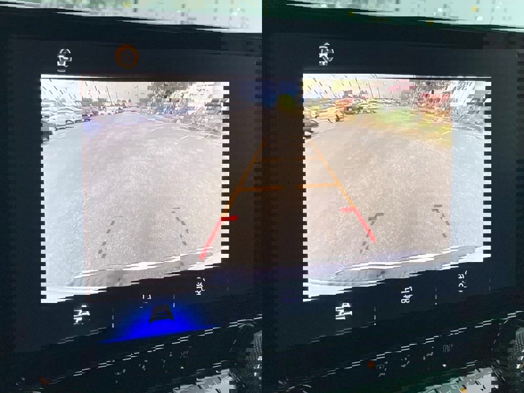 Used 2024 Chevrolet Colorado LT w/ LT Convenience Package image 19