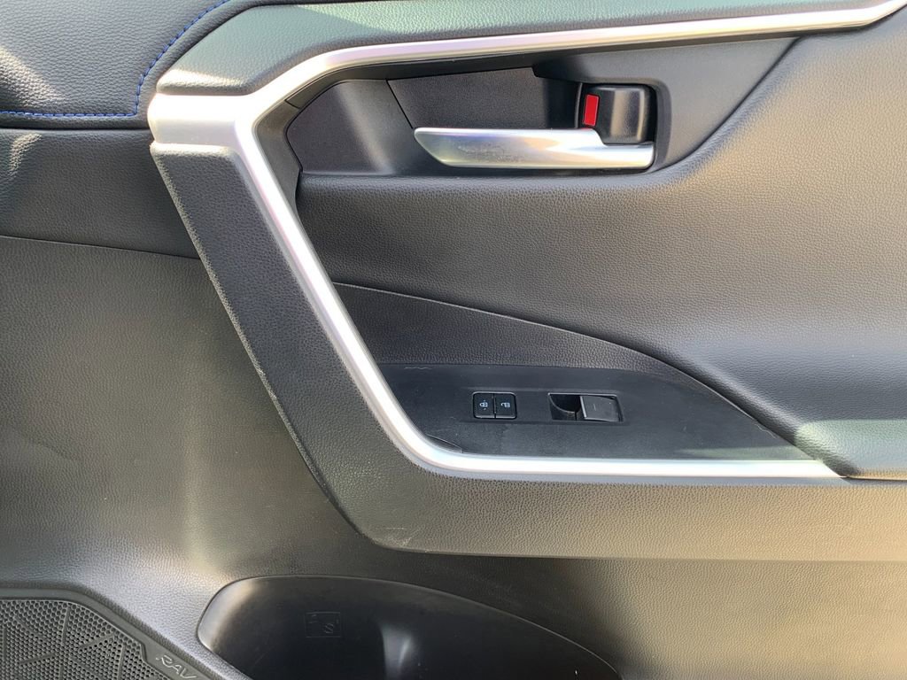 Used 2022 Toyota RAV4 XSE w/ XSE Grade Weather Package image 21