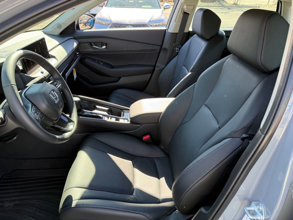 Certified 2025 Honda Accord EX-L image 15